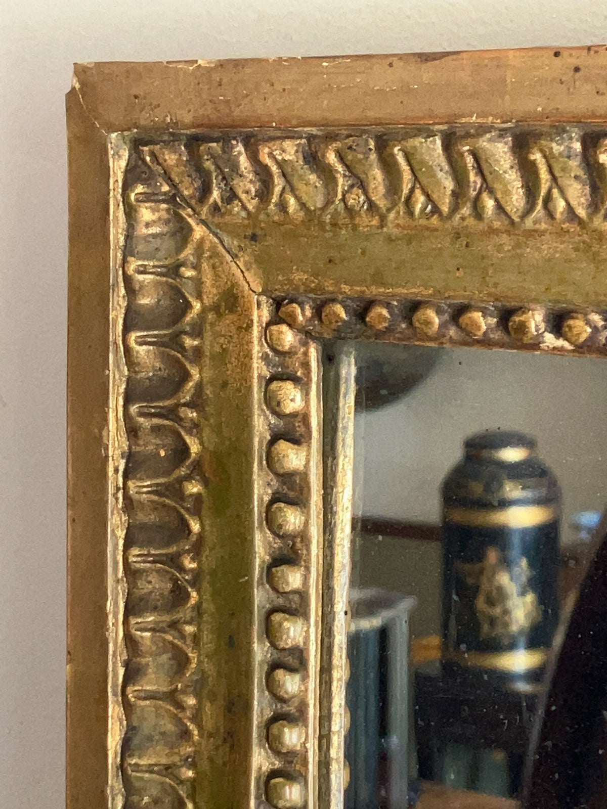 An Early 19th Century Giltwood Mirror
