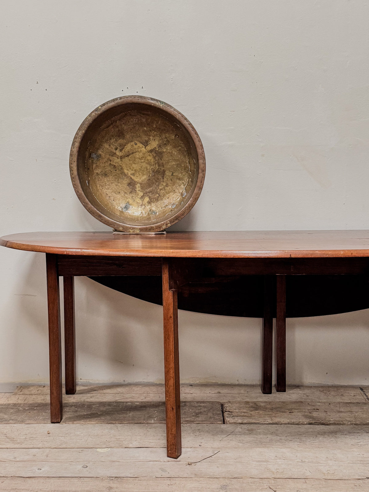 A 19th Century Mahogany Irish Hunt Table
