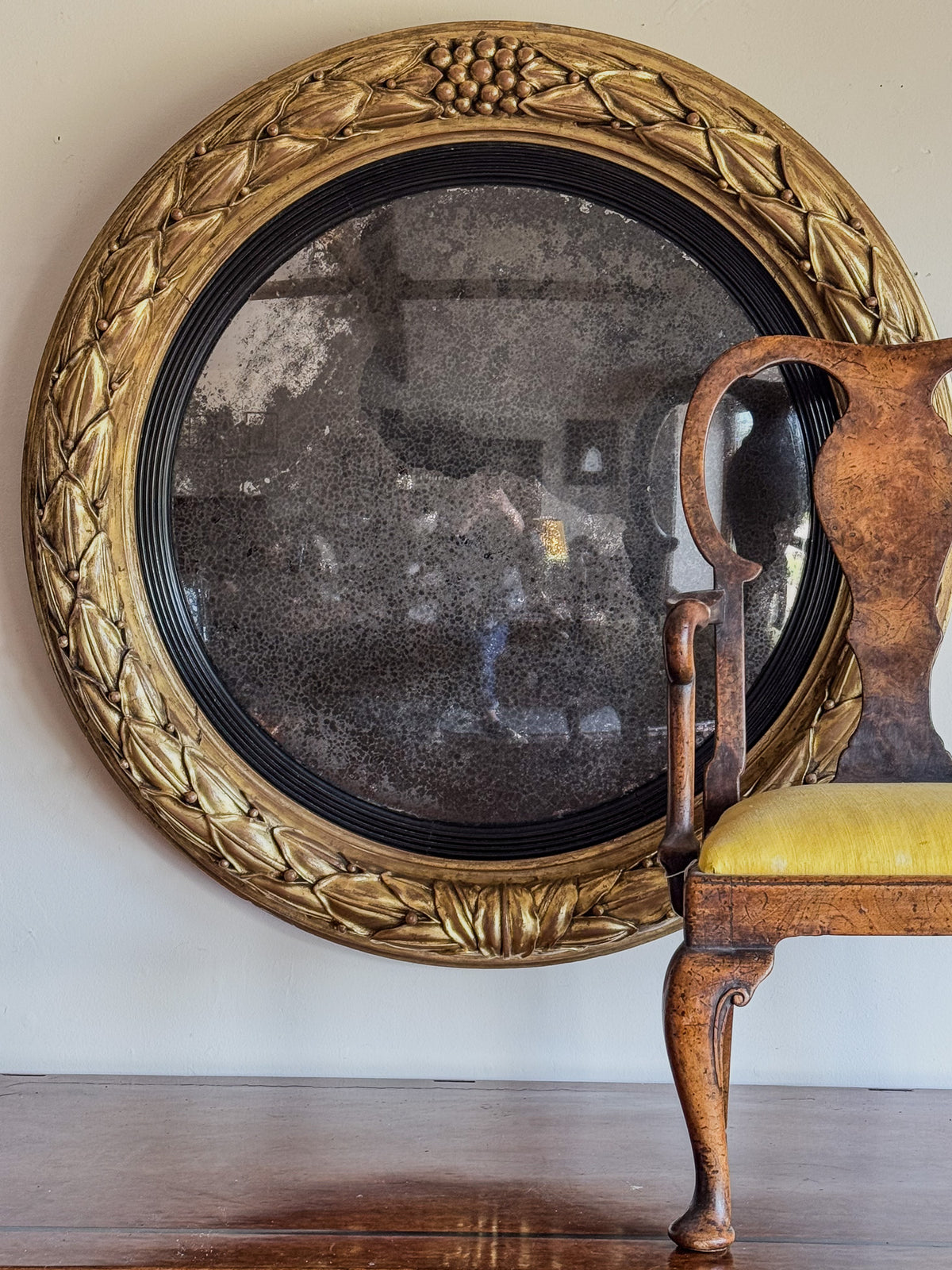 A Regency Giltwood Convex Mirror