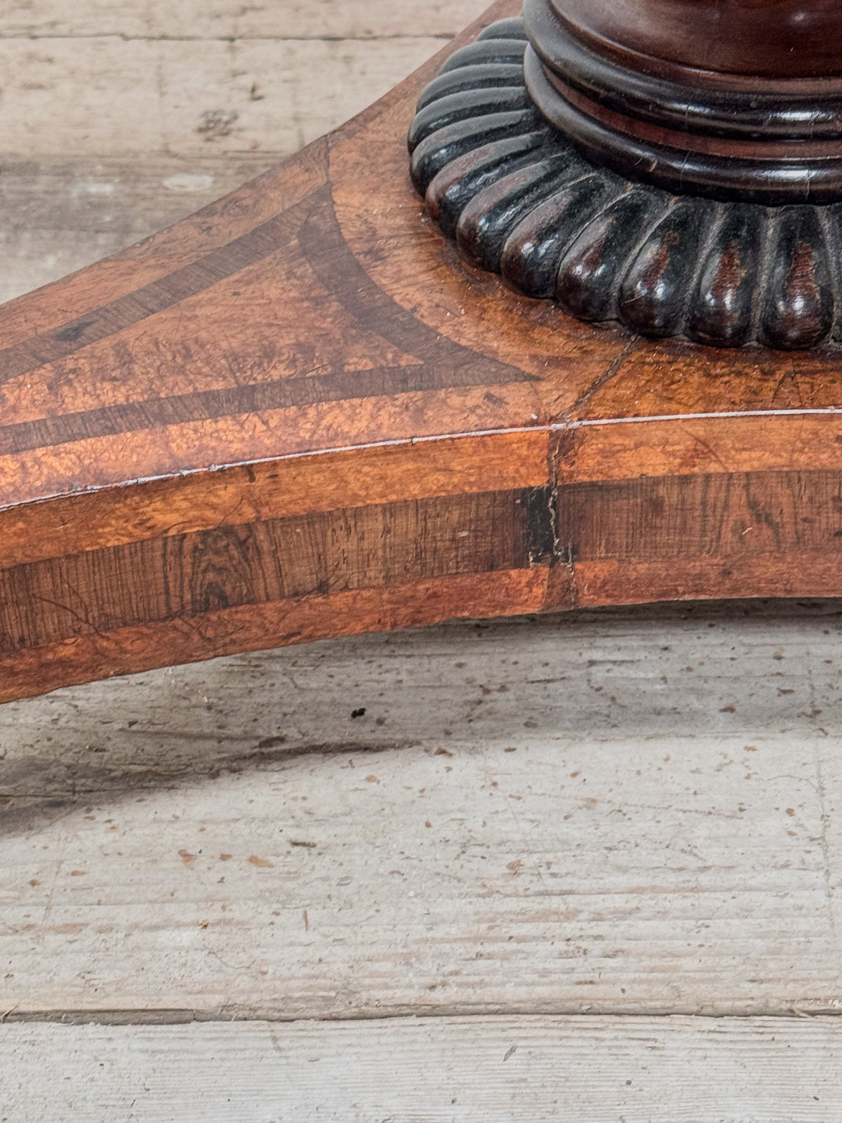A Regency Amboyna Centre Table in the manner of George Oakley (1760-1840)