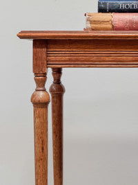 An Early 20th Century Oak Side Table