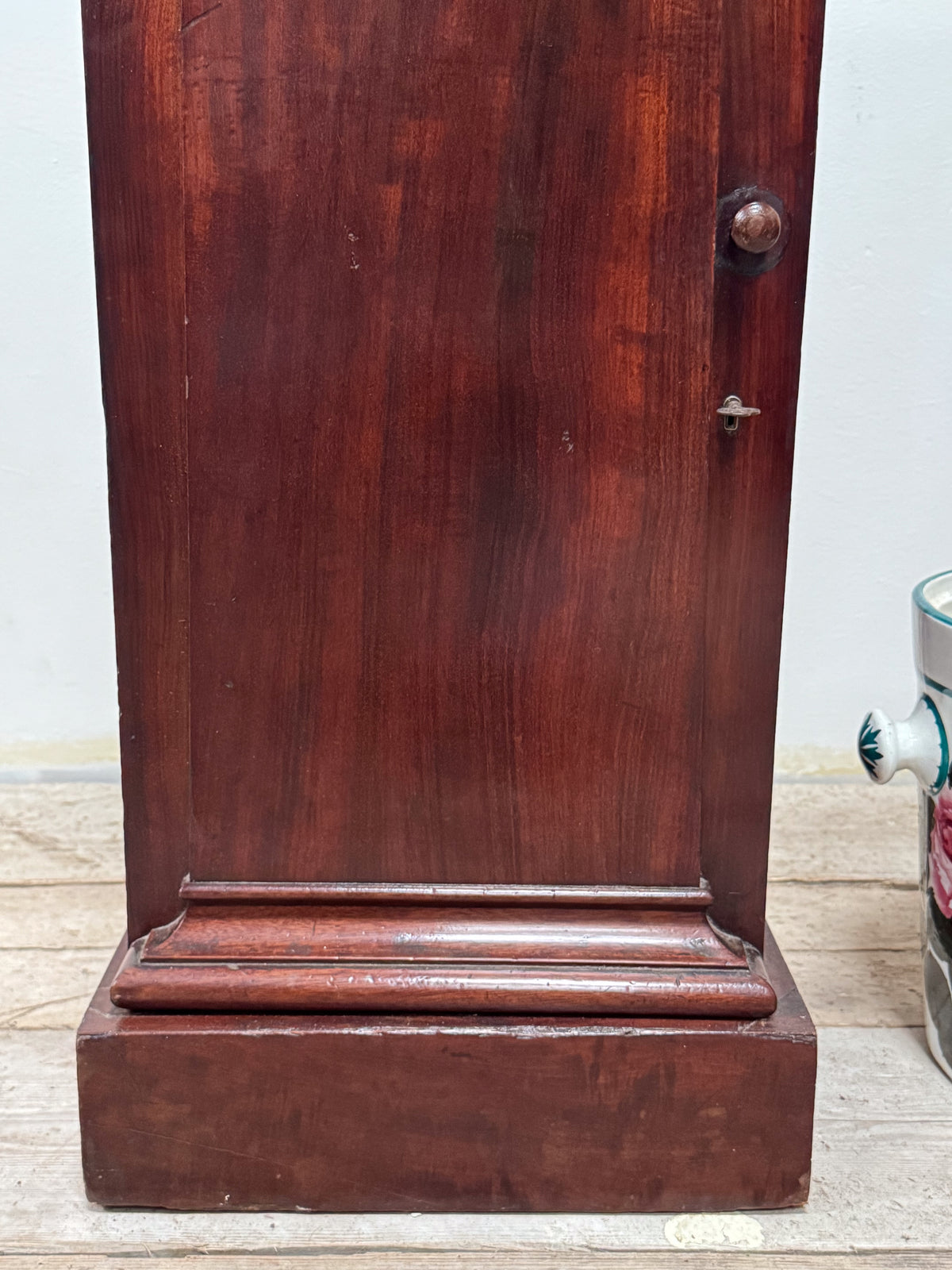A Regency Mahogany Pot Cupboard