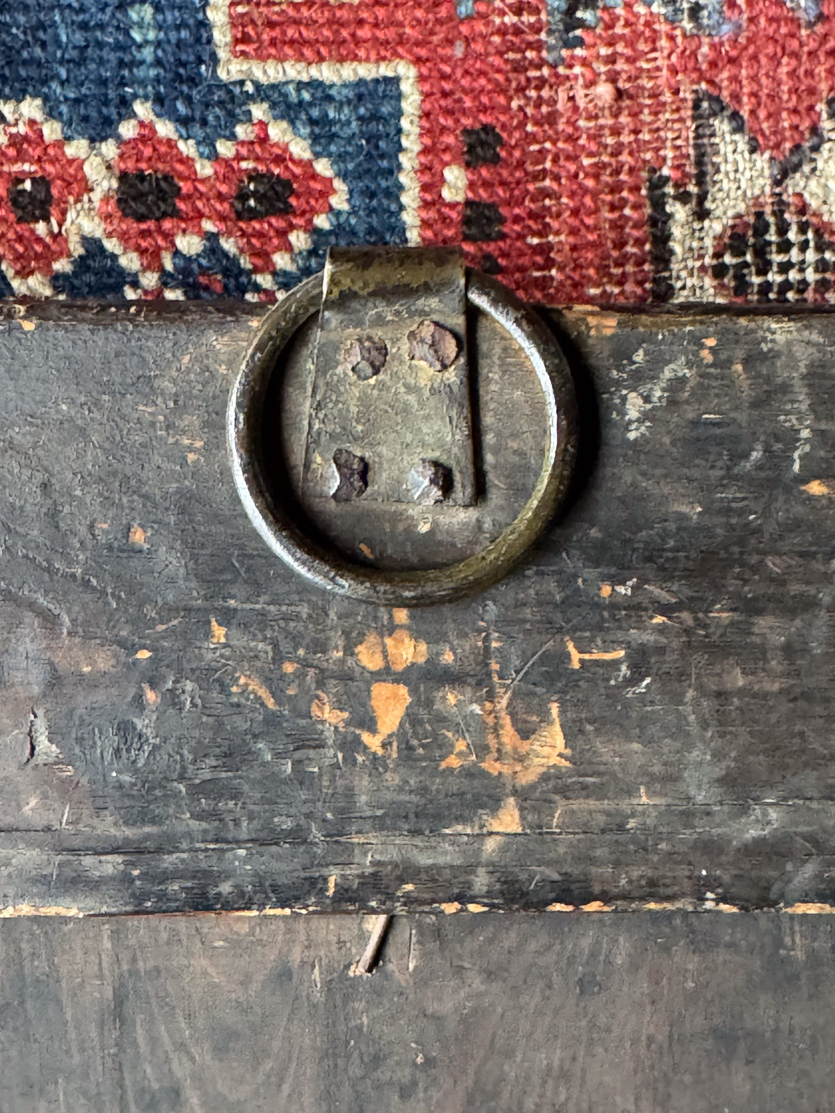 A William & Mary Period Walnut Ripple Frame Mirror