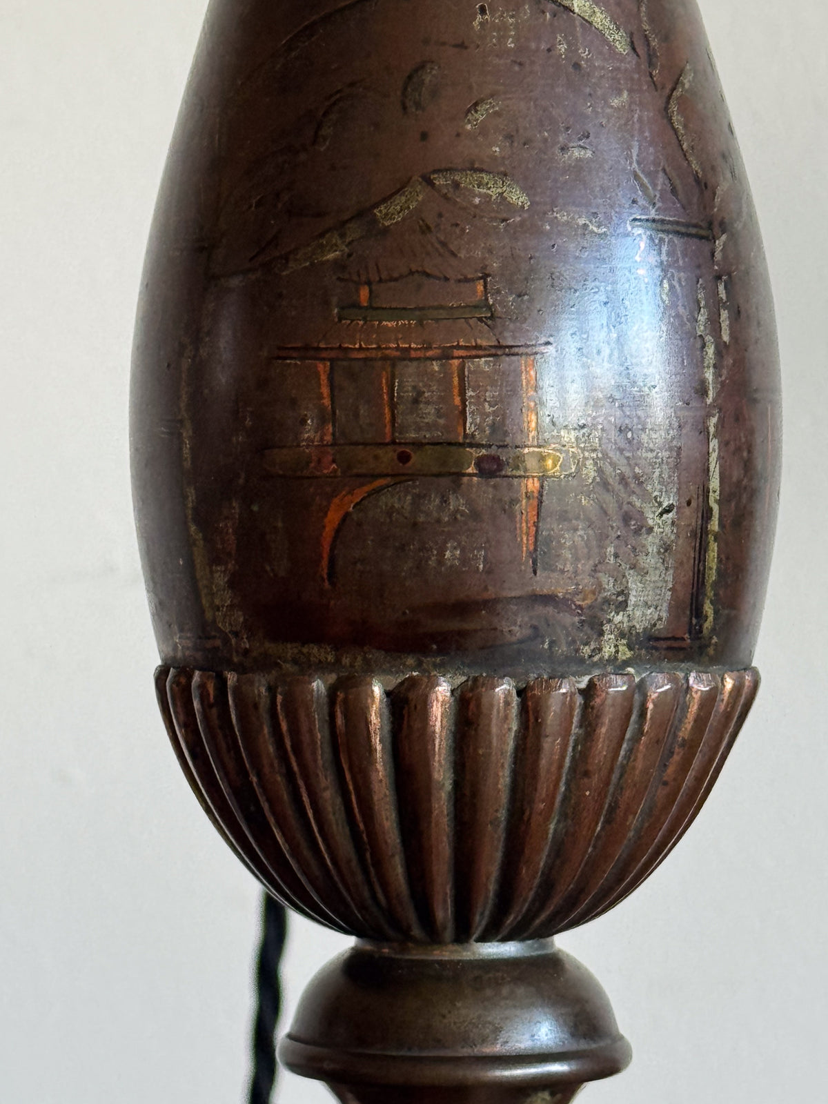 A Regency Toleware Lamp
